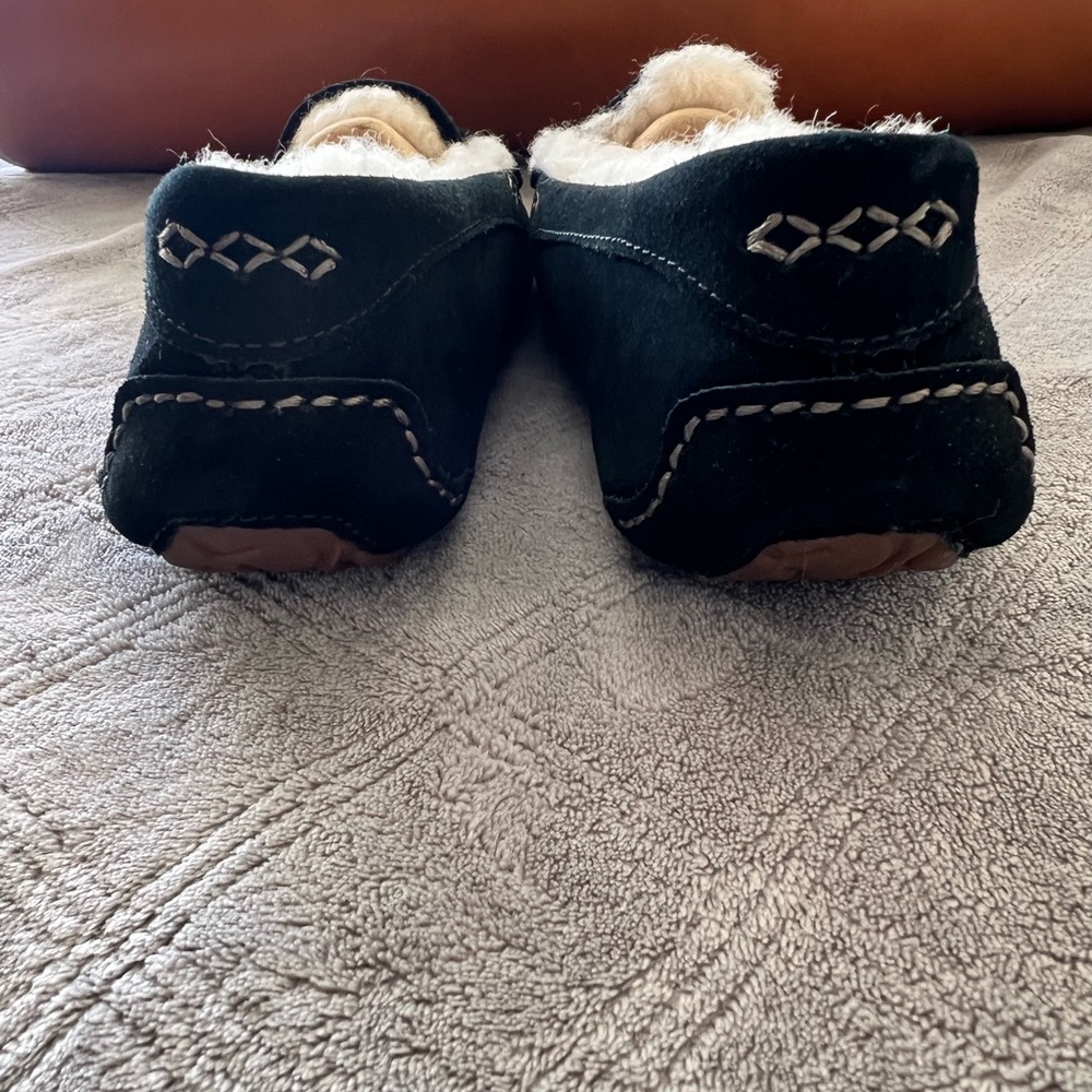 UGG ANSLEY SLIPPER 10 - Picture 9 of 11